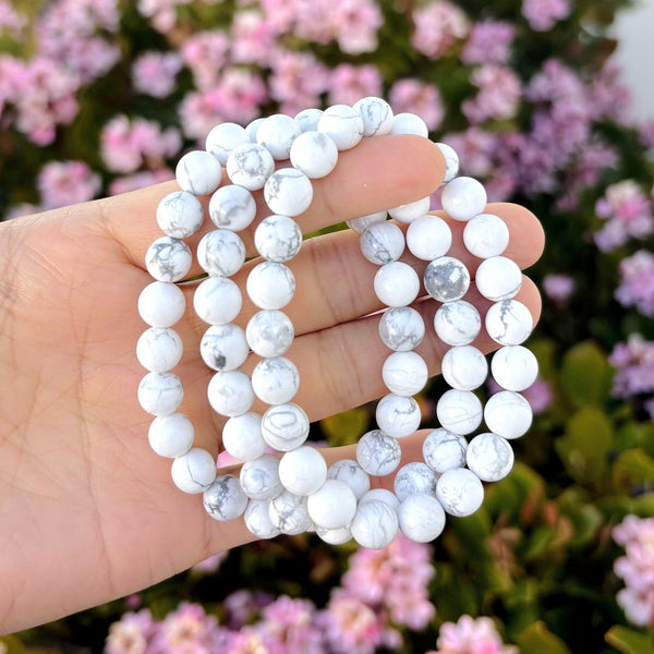 1 Strand Stretch Natural White Howlite Beaded Gemstone Bracelet, 8mm Bead, Length Selections: 7 inch/7.5 inch/8 inch/8.5 inch
