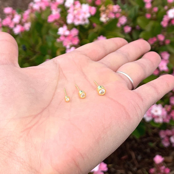 1 pair 18K Yellow Gold Plated Sterling Silver 3mm Bezel Stud Earrings, Round Cut Cubic Zirconia CZ Diamond, Small Tiny, SSE77-3