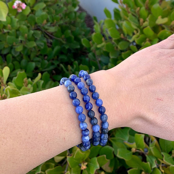 1 Strand Stretch Natural Blue Sodalite Beaded Gemstone Bracelet, 6mm Beads, Length Selections: 7 inch/7.5 inch/8 inch