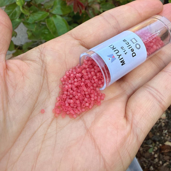 7.5g Miyuki Delica 11/0 Seed Beads, Matte Dark Rose Light Topaz DB778