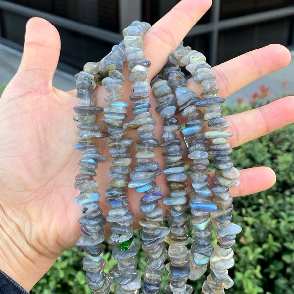 Natural Labradorite Gemstone Flat Coin Chip Beads, Irregular, 7mm-10mm, Hole ID 1mm, 15 Inch/1 Strand, GZ7-5