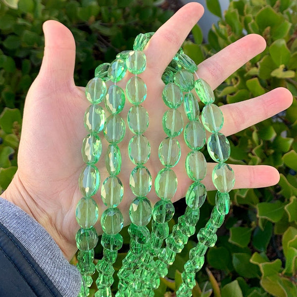 50pcs Creative Club Faceted Flat Oval Crystal Beads, Peridot Green, 16x12mm/Large, Hole ID 1.1mm, CCO-16