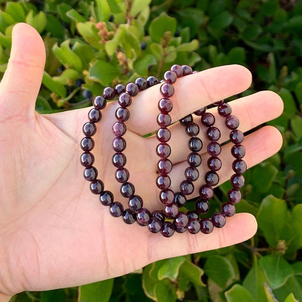 1 Strand Stretch Natural Dark Red Garnet Beaded Gemstone Bracelet, 6mm Beads, Length Selections: 7 inch/7.5 inch/8 inch