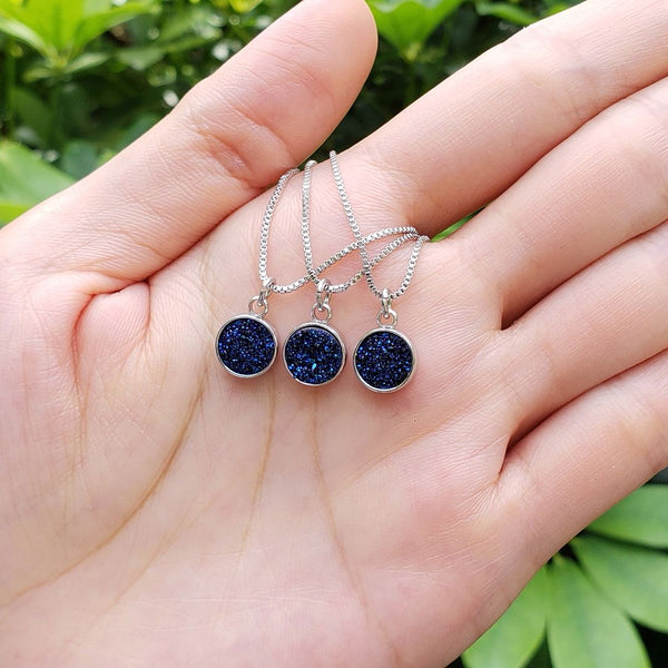 1pc Natural Druzy Crystal Pendant Necklace, Purple Blue Round Disc Drop Small Tiny Gemstone Pendant, 18 inch Stainless Steel Surgical Chain, GGP21-6